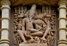 Indische Gottheiten der Schöpfung - Brahma und Sarasvati