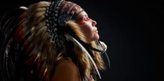 Cannabis in der Religion: Taoismus, Buddhismus, Hinduismus und Judentum Schamanen gab es in allen traditionellen Kulturen.