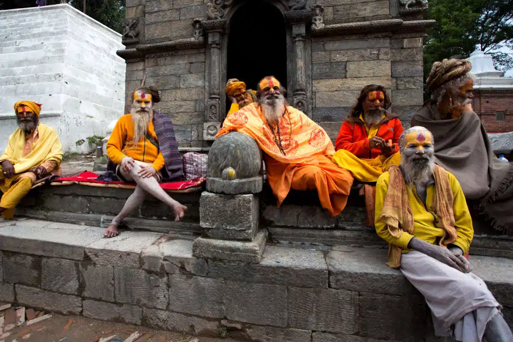 Gruppe von Shadhus, heiligen Männern in Indien. 