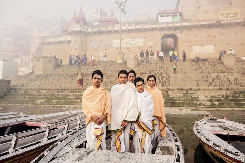 Saddhu-Mönche in Varanasi, Sadhu werden kann jeder Hindu, unabhängig von der Kaste.