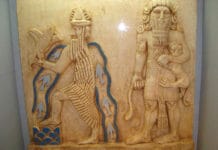 Enki links - Gott des Süßwassers