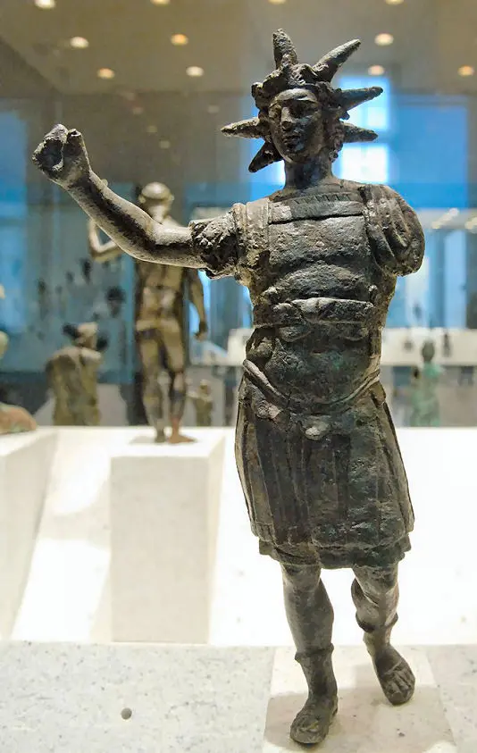 Helios - Statue im Louvre, Paris