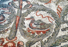 Der Boden der Villa Romana del Casale wurde mit Mosaiken unterschiedlichster Motive gestaltet. Diese Villa gehört aus gutem Grund zum Weltkulturerbe.