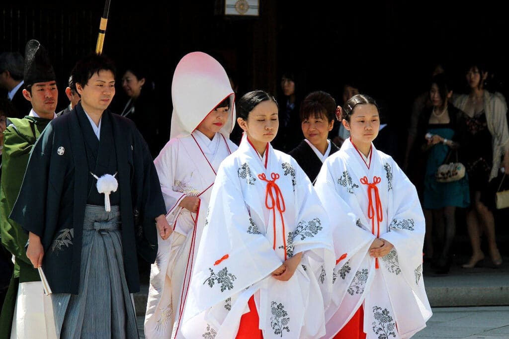 Traditionell buddhistische Hochzeit (Japan)